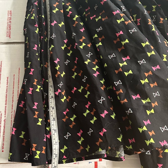 Trashy Diva Hourglass Print Hopscotch Dress - Picture 10 of 11